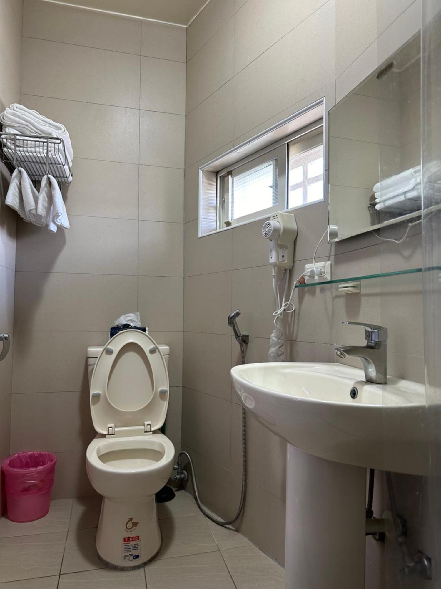 Niuge Minsu Homestay Yuli Exteriör bild